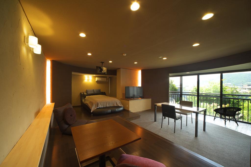 Meitei No Yado Hotel Koshien Fuefuki Zewnętrze zdjęcie